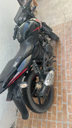 ام خان 180cc ما عليها اي شي وكاله و مسرفسه قبل فتره طالب 1100 و قابل