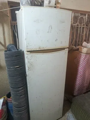 اغراض مستعمله للبيع