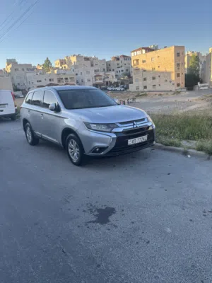 Used Mitsubishi Outlander in Amman