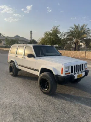 Used Jeep Cherokee in Al Sharqiya