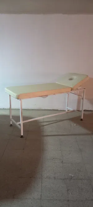 تخت تدليك و علاج طبيعي