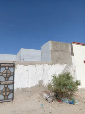 5 Bedrooms . One Bathroom . 197 m21