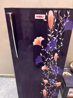 ثلاجه للبيع إستعمال شي بسيط