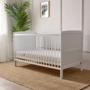 سرير أطفال/Baby Crib / Cot – White Color