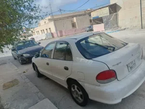 اكسنت  99 لون ابييض