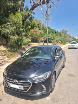 Used Hyundai Elantra in Tripoli