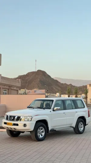 نيسان 2022
