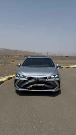 Used Toyota Avalon in Al Dhahirah