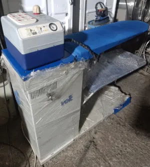Veit  iron & vacuum pressing table