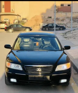 سيارة محرك لا قوة إلابالله في قله بسيط في كمبيو وصالة 80/100سعرة حرق 10500وسهل
