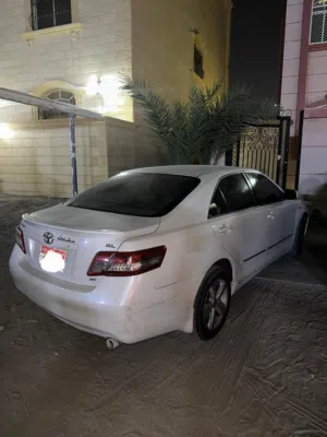 تويوتا كامري 2011 ملكية سنة مطلوب فيها  11500 الف درهم قابل للتفاوض بالمعقول