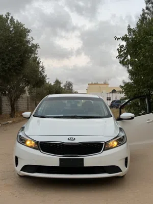 Used Kia Forte in Benghazi