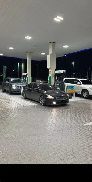 خلفان السويدي