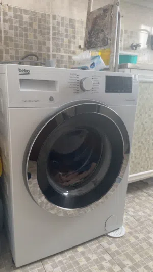 غسالة بيكو (Beko) بحجم 9 كيلو بحالة ممتازة للبيع - سعر لقطة