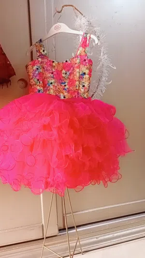 فساتين   سهره  وكاجول
