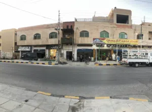 عماره ل البيع ست مخازن تجاريه وثلاث شقق ل الاستفسار التواصل على الرقم