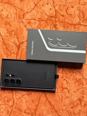 Samsung Galaxy S26 Ultra Black  12GB RAM  256GB Storage  Full Box  10 Months Warranty