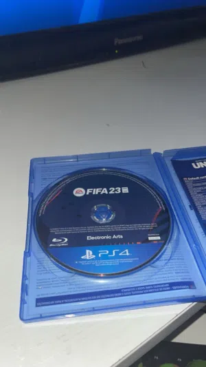 FIFA 23 للبيع بيعه سريعه