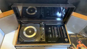 Retro SABA HiFi Studio 8780 Turntable System – Fully Working