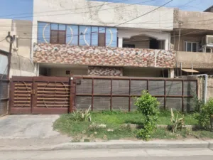 بيت عالشارع واجهة 10 متر