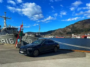 mercedes-e300-4matic-de-amg