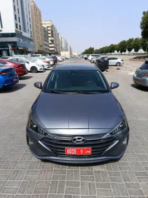 Sedan Hyundai in Muscat