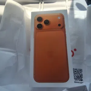 Apple iPhone 17 Pro Max 256 GB in Al Dakhiliya