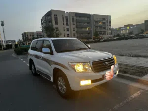 Toyota . Corona . 2010 . Used1