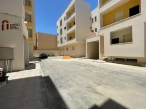 شقه للبيع الاسلاك السراج