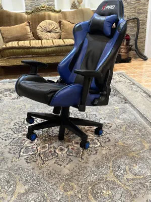 كرسي قيمينق القاعده مكسوره تحتاج تبديل بس