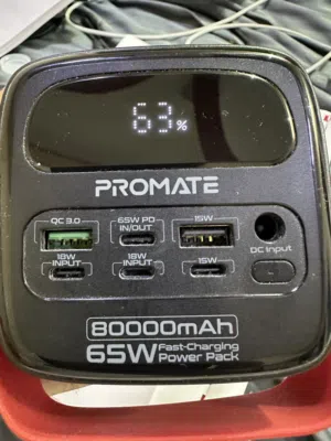 بوربنك 80000 mah عملاق جداً من promate بقوة65w