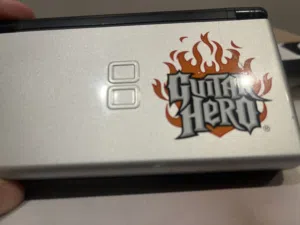 Nintendo DS Lite guitar hero edition