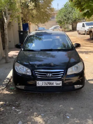 Used Hyundai Avante in Tripoli