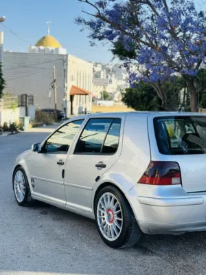 volkswagen-golf-mk4-1-6-sr