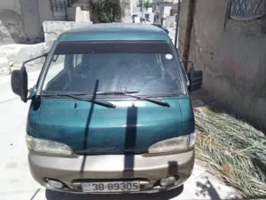 Used Hyundai H 100 in Zarqa