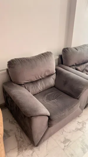 كنب للبيع بسعر 150