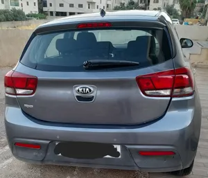 كيا-ريو-رمادي-اصل-شركة-2019-للبيع-ماشية-65-فقط