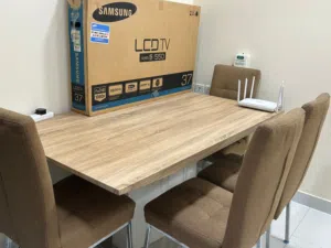 Dining Table Set for Sale – Excellent Condition