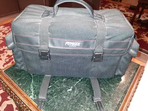 DSLR Cameras . Sony . Used0