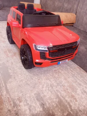 سياره جديده ربي يبارك من عمر سنه الي خمسه سنوات استعمال مره واحده بصفه عامه تمام بجهازها وشحنها