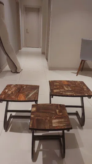 طاولات جانبيه للبيع