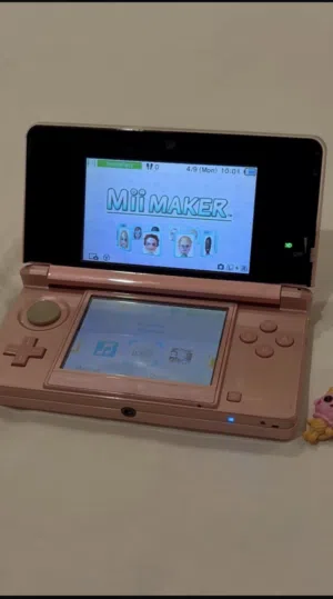 Nintendo 3DS pink