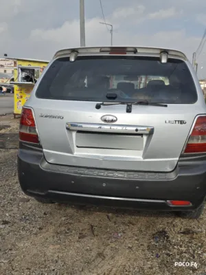 used-kia-sorento-in-ramallah-and-al-bireh