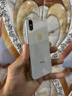 ايفون اكـس