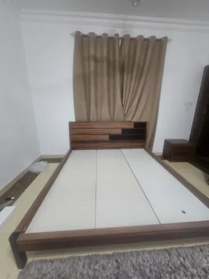 غرفة نوم كاملة للبيع المستعجل