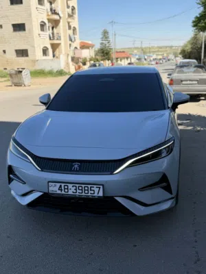 سيارة بي واي دي سونج ل 2023 كهربائية اس يو في مرخصة بمواصفات صينية وتكنولوجيا متقدمة