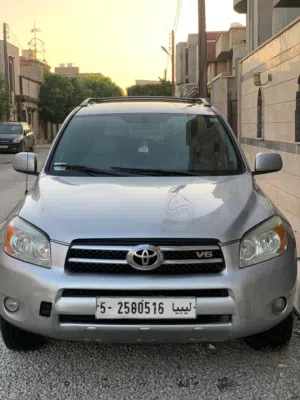 تويوتا راف فور
