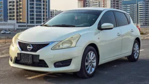 Nissan Tiida Sv Hatchback - 2016 - 4-Cylinders - GCC Specs - Second Owner + Two Keys