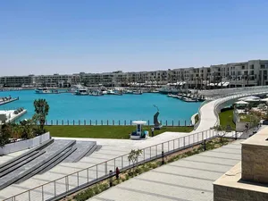 ‏٤ غرف نوم ‏.‏ مفروشة ‏.‏ يومي‏0