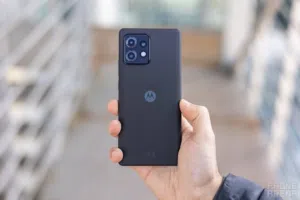 موتورولا ايدج 40 pro رسمي 512